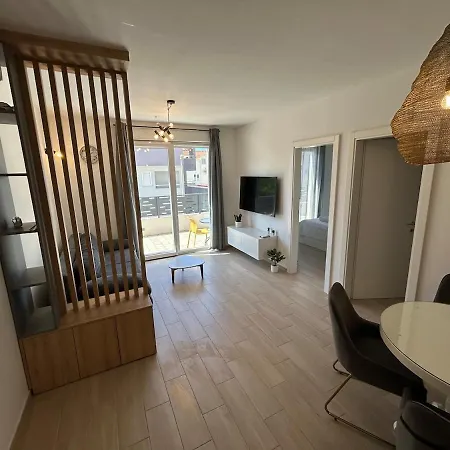 Appartement Huge Garden Cozy With Jacuzzi